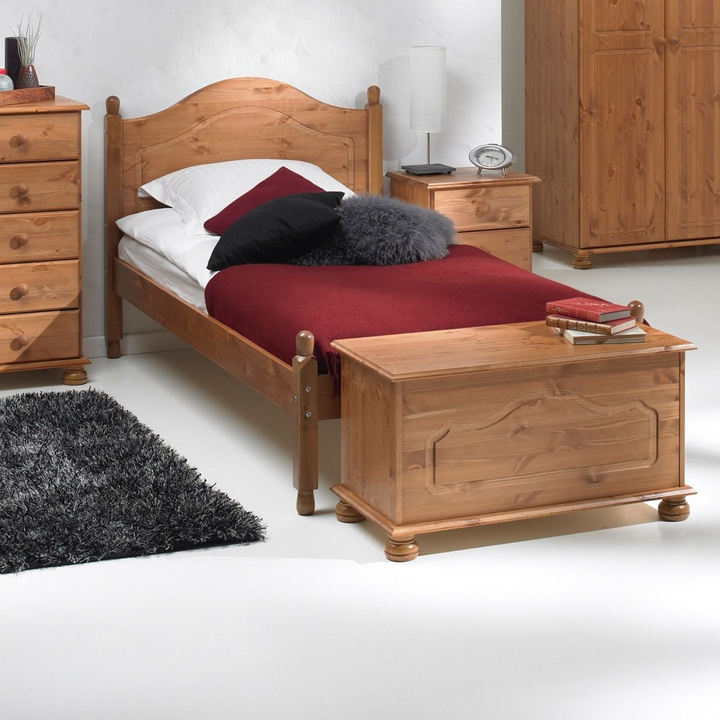 Melton 3 Drawer Bedside in Pine (Package of 2.)| Bedside Cabinet | Bedside Cabinets | Bedroom Cabinet 