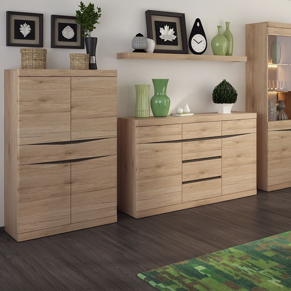 Bulwell 4 + 4 Wide Chest of Drawers in Oak. | Chest of Drawers | Drawers 